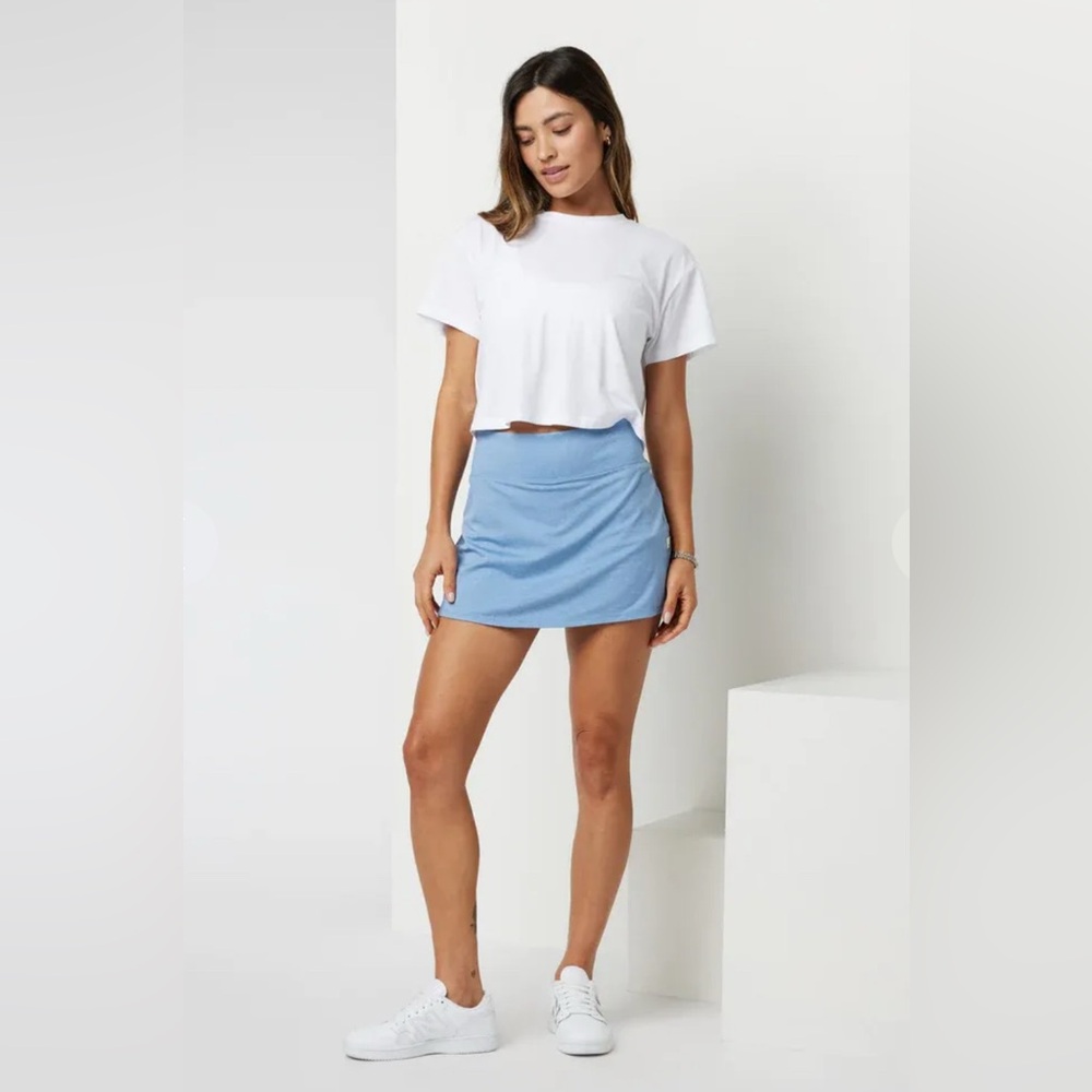 WOMEN'S HALO PERFORMANCE SKIRT S NWT